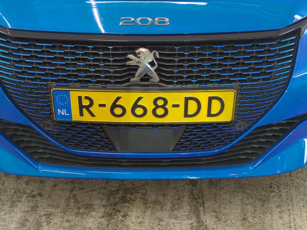 Foto 6 van Peugeot E-208