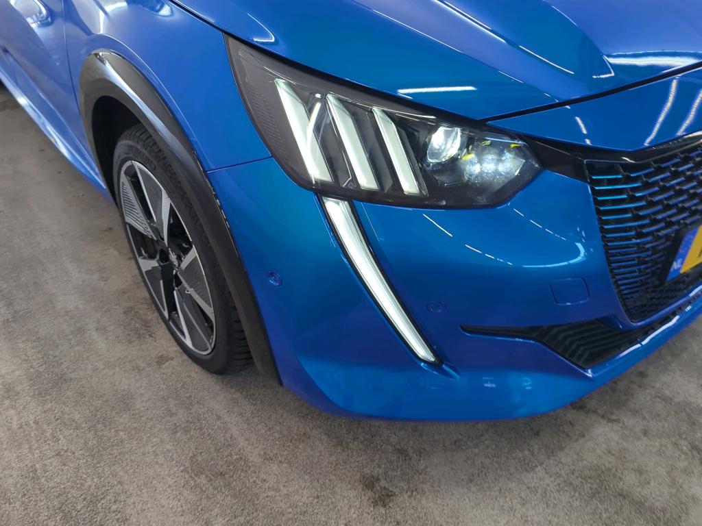 Foto 17 van Peugeot E-208
