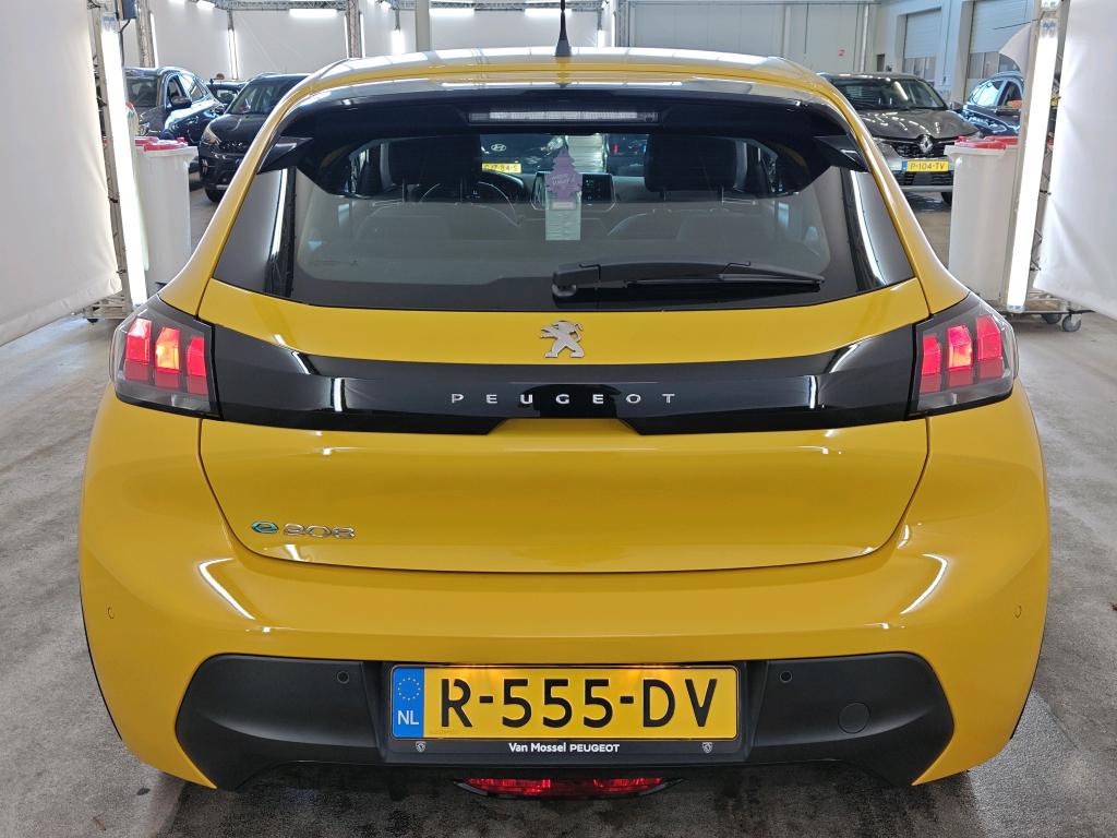Foto 12 van Peugeot E-208