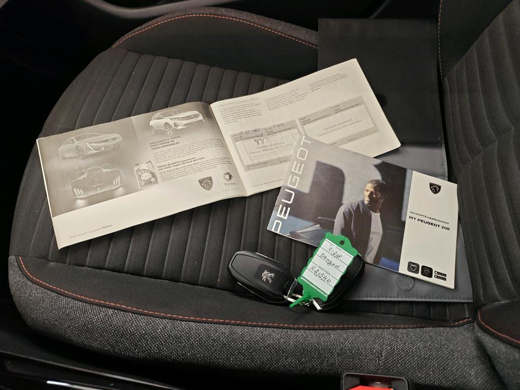 Foto 5 van Peugeot E-208