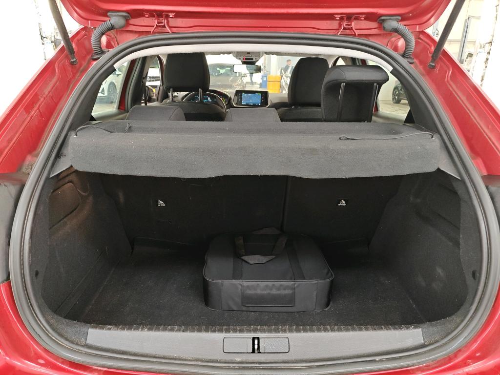 Foto 14 van Peugeot E-208