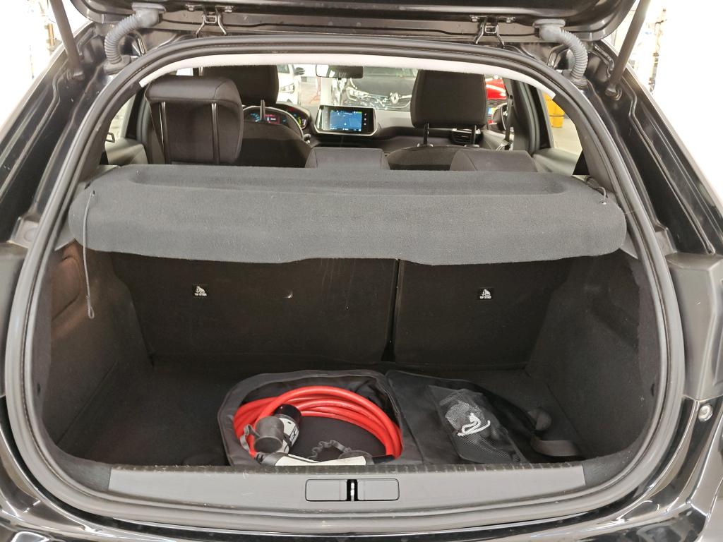 Foto 8 van Peugeot E-208