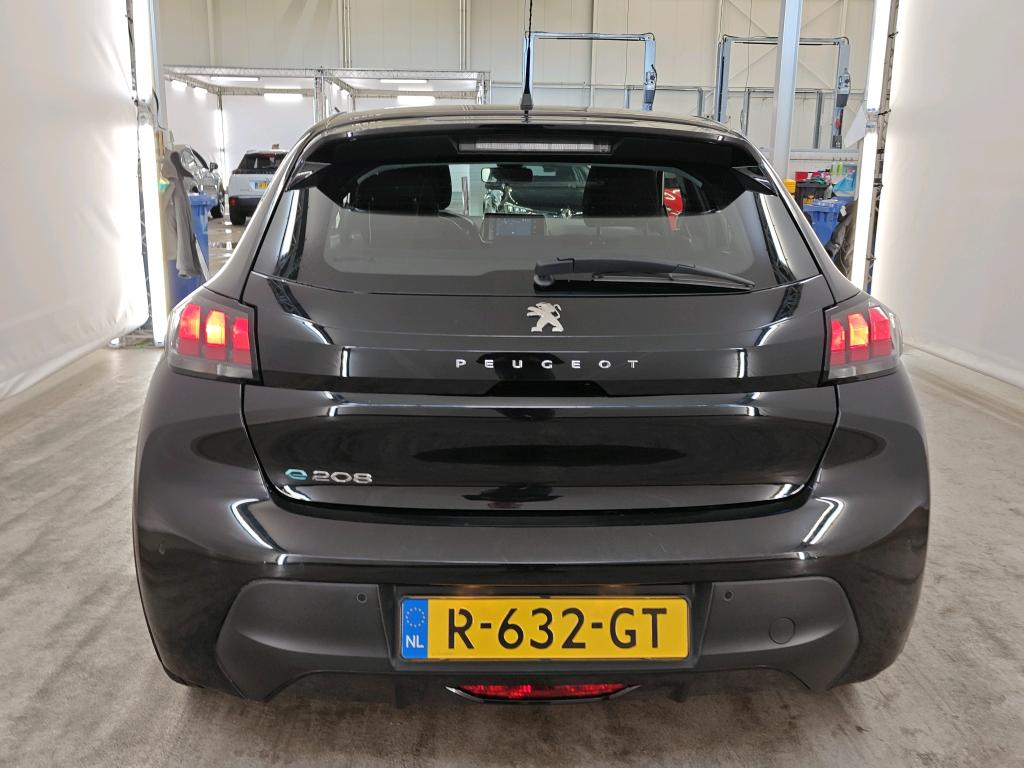 Foto 10 van Peugeot E-208