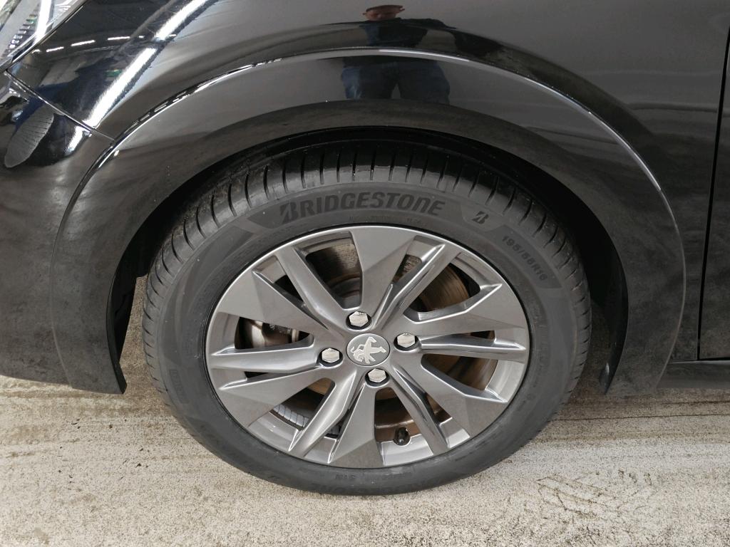 Foto 17 van Peugeot E-208