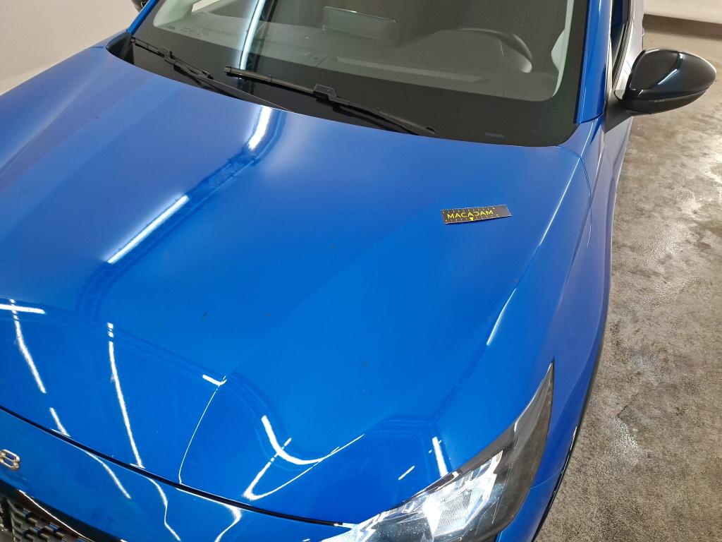 Photo 24 of Peugeot E-208