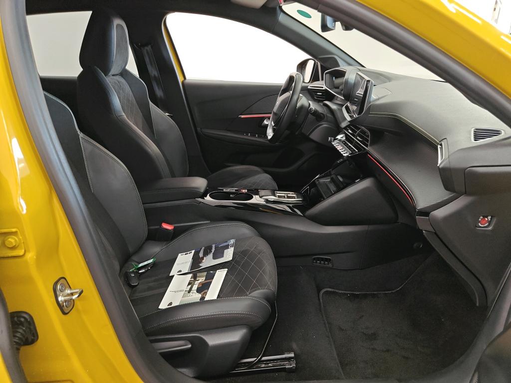 Foto 4 van Peugeot E-208