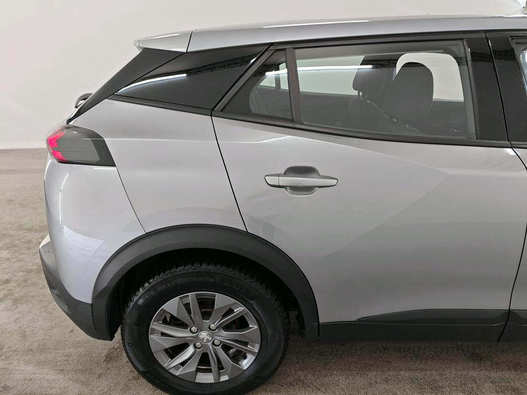 Foto 20 van Peugeot E-2008