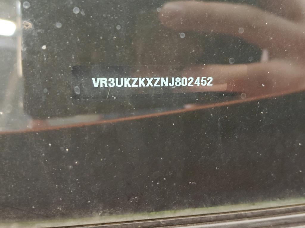 Foto 5 van Peugeot E-2008
