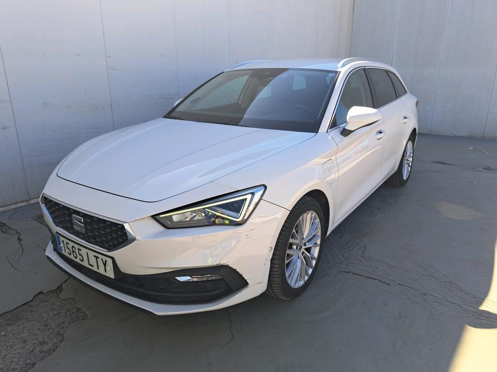 Seat LEON SEAT Nuevo León / 2020 / 5P / familiar SP 1.4 e-Hybrid DSG S&S Xcellence Go L