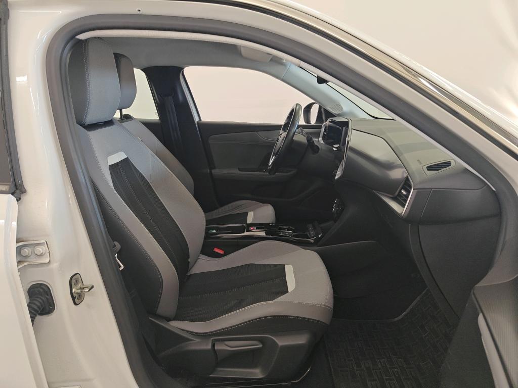 Photo 4 of Opel Mokka-e