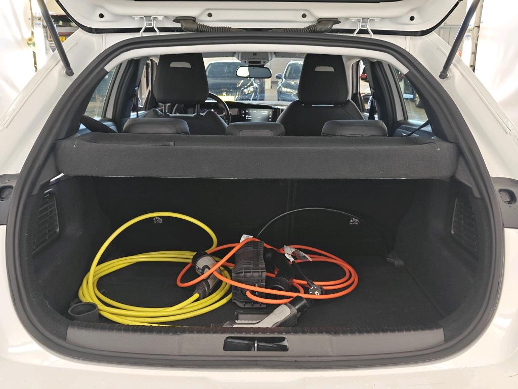 Photo 22 of Opel Mokka-e