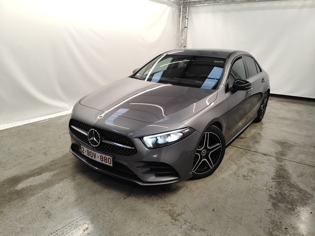 Mercedes A-Klasse Mercedes-Benz A-Klasse Limousine A 180d Business Solution Aut. 4d