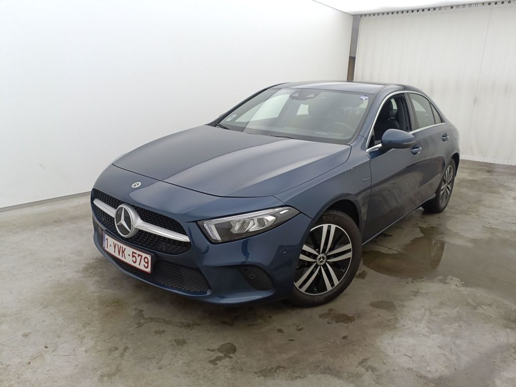 Mercedes A-Klasse Mercedes-Benz A-Klasse Limousine A 250e Business Solution 4d