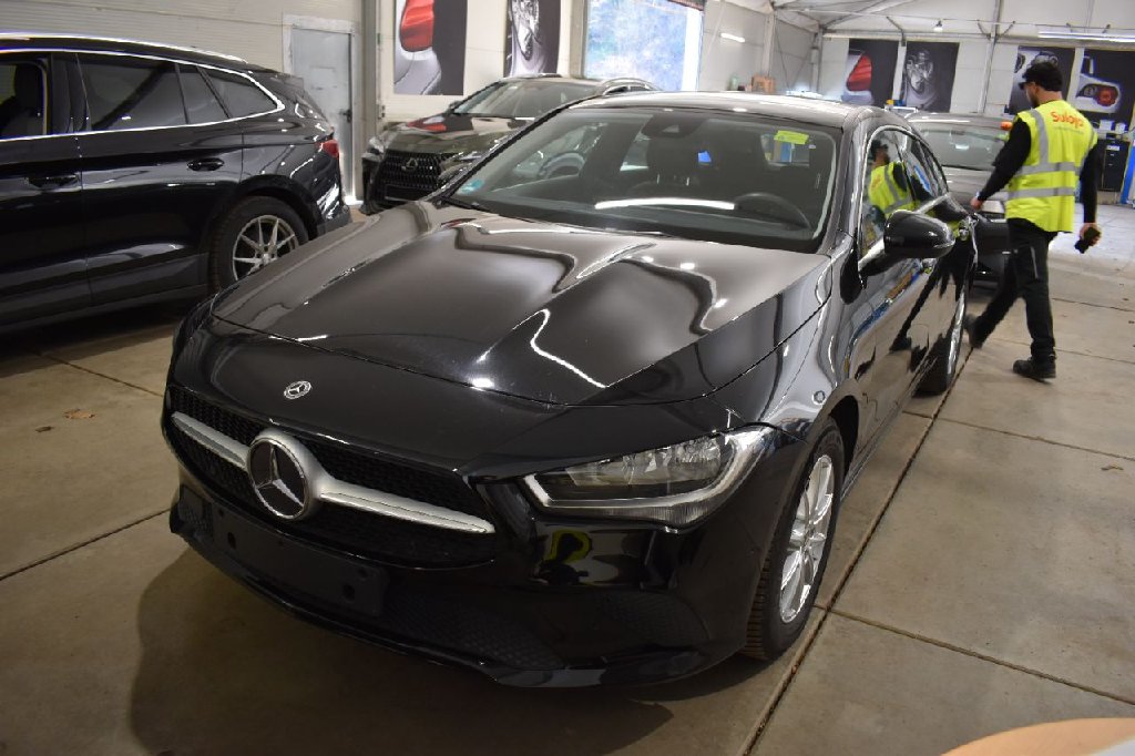 Mercedes CLA CLA -Klasse Shooting Brake CLA 180 (118.684) 1.3  AT7 E6d