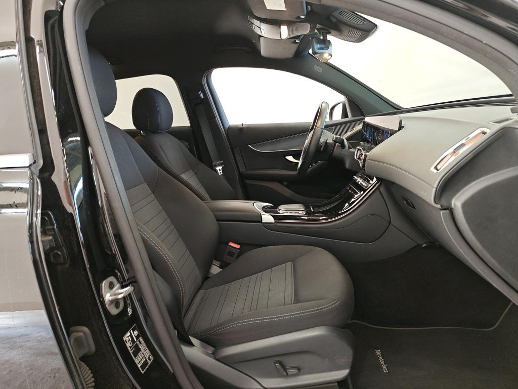 Photo 4 of Mercedes EQC