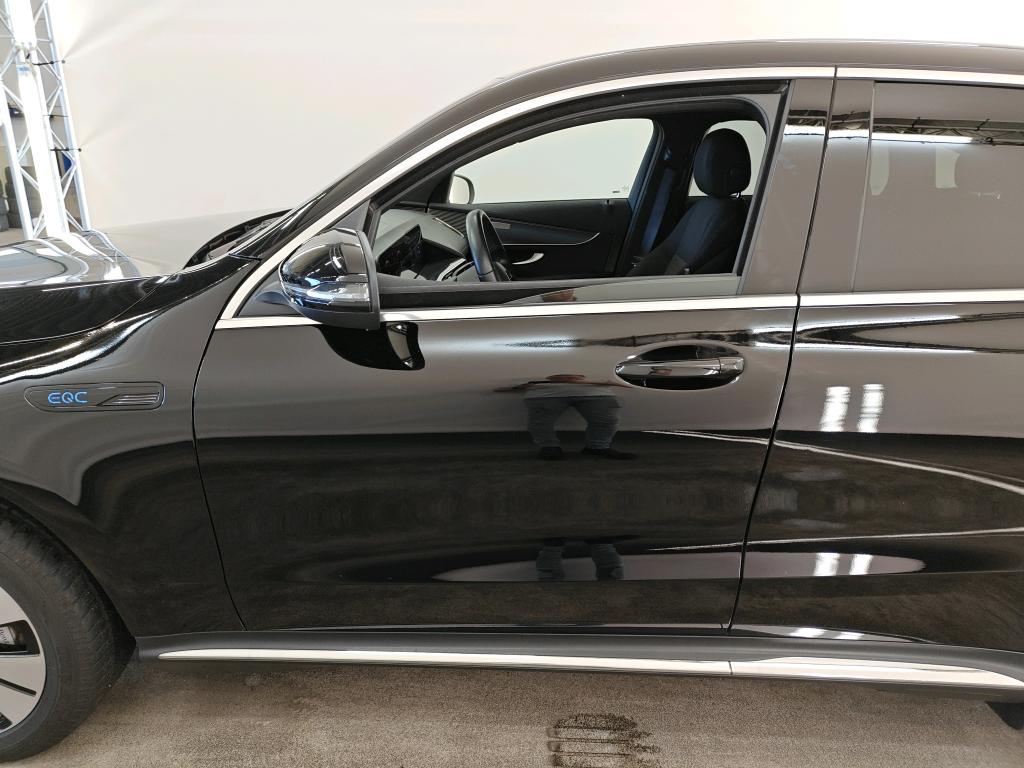 Photo 18 of Mercedes EQC