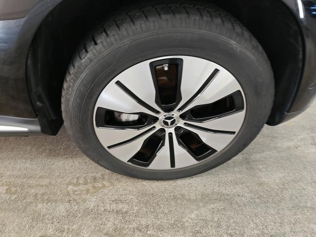 Photo 20 of Mercedes EQC