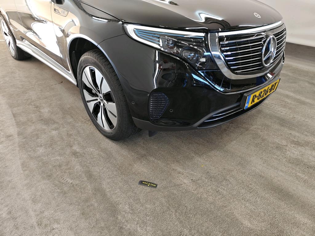 Photo 26 of Mercedes EQC