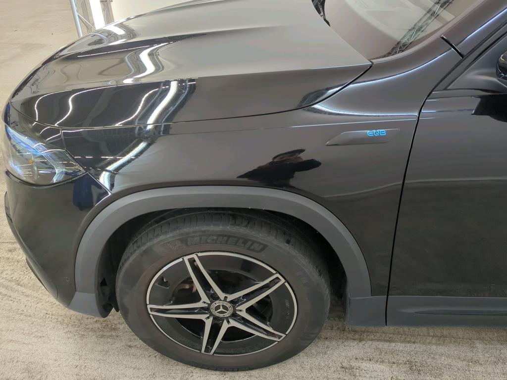 Foto 30 van Mercedes EQB