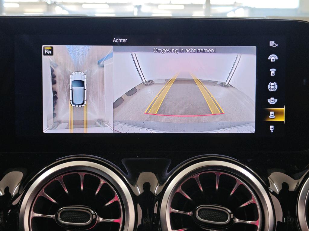 Photo 17 of Mercedes EQA