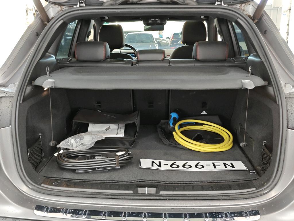 Photo 19 of Mercedes EQA