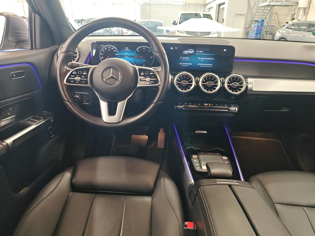 Foto 17 van Mercedes EQB