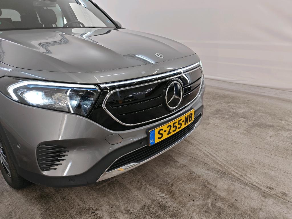 Foto 6 van Mercedes EQB