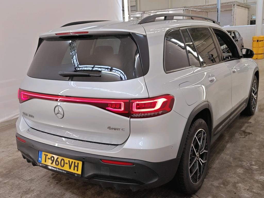 Foto 3 van Mercedes EQB