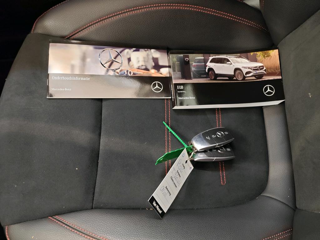 Foto 5 van Mercedes EQB