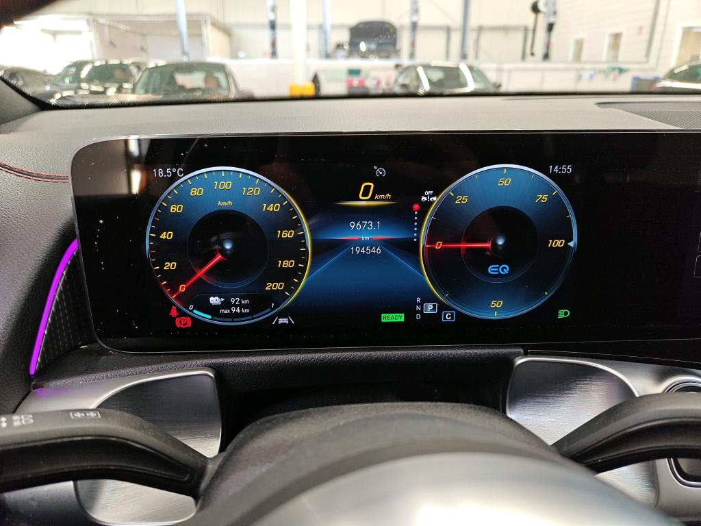 Foto 8 van Mercedes EQB