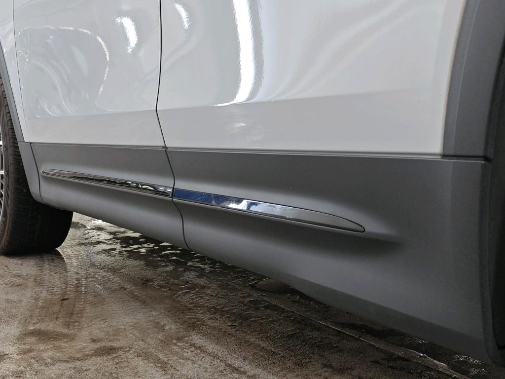 Foto 9 van Mercedes EQB