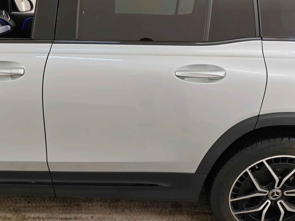 Foto 10 van Mercedes EQB