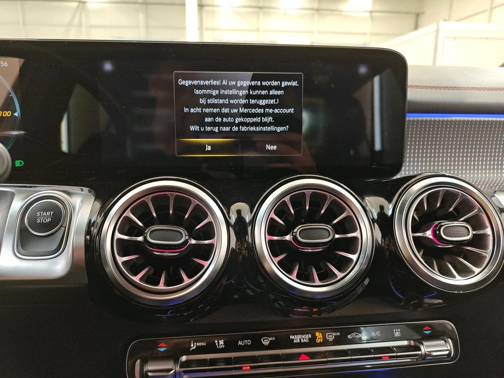 Foto 23 van Mercedes EQB