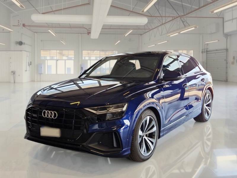 Audi Q8  AUDI Q8 / 2018 / 5P / SUV 45 TDI 170KW QUATTRO TIP. SPORT