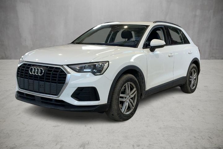 Audi Q3 Audi Q3 35 TDI 150 HK S tronic Attitude 5d