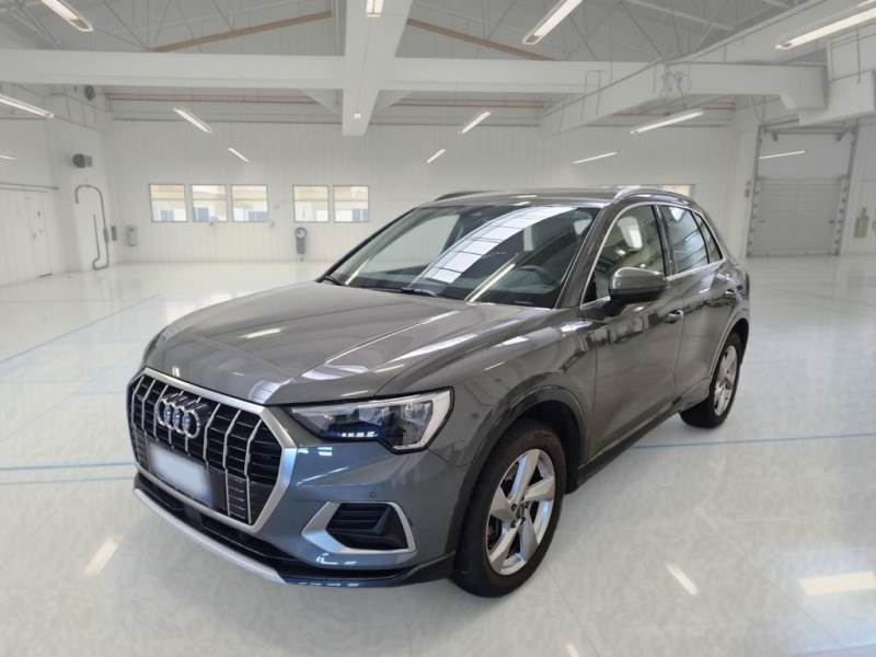Audi Q3 AUDI Q3 / 2018 / 5P / SUV 40 TDI QUATTRO S TRONIC BUSINESS ADVANCE