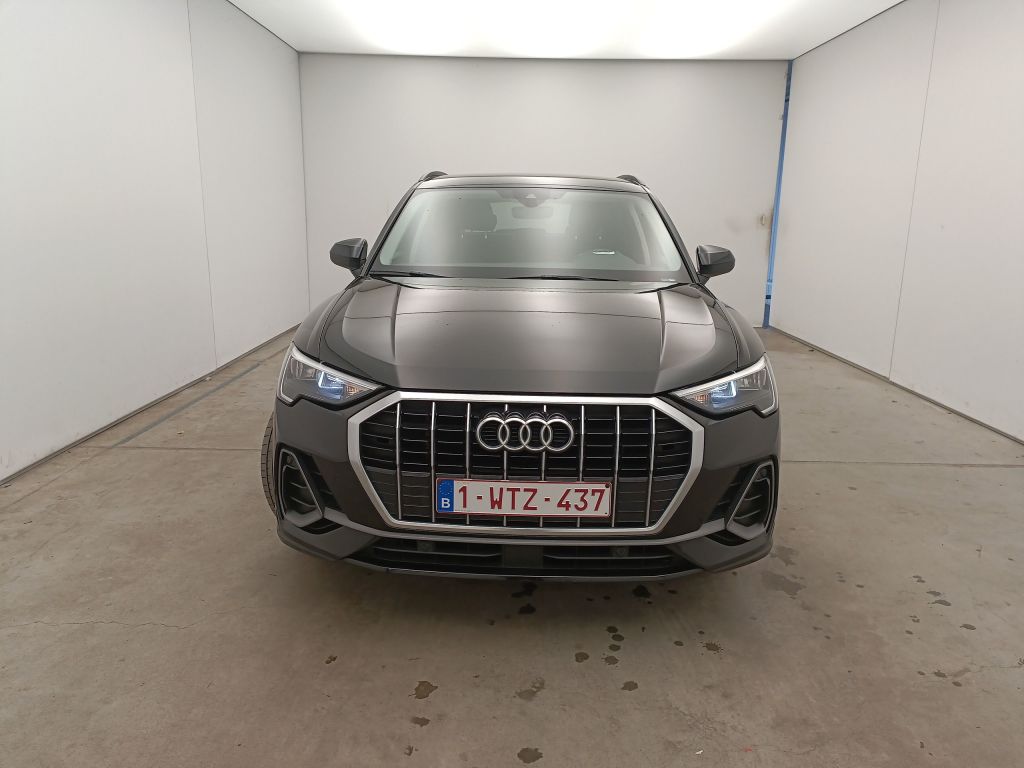 Audi Q3 Audi Q3 35 TDI S tronic S line Business Edition 5d