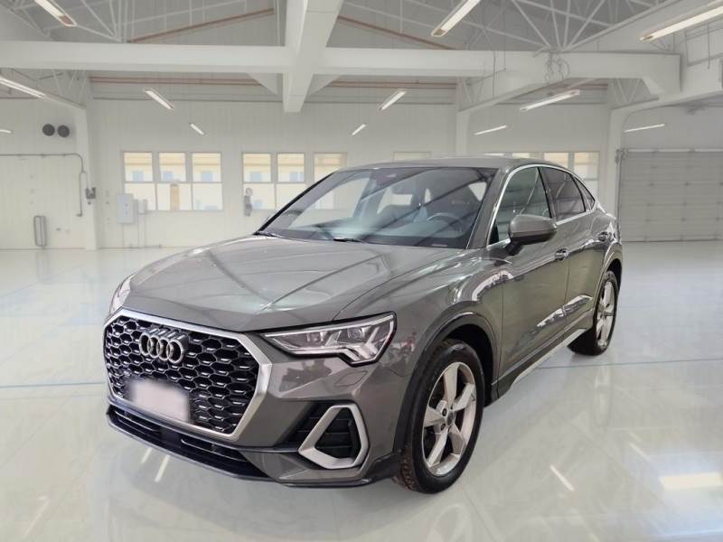 Audi Q3 AUDI Q3 SPORTBACK / 2019 / 5P / SUV 35 TDI S TRONIC S LINE EDITION