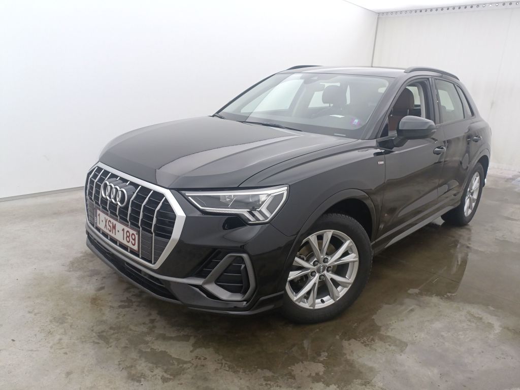 Audi Q3 Audi Q3 35 TFSI S tronic S line 5d