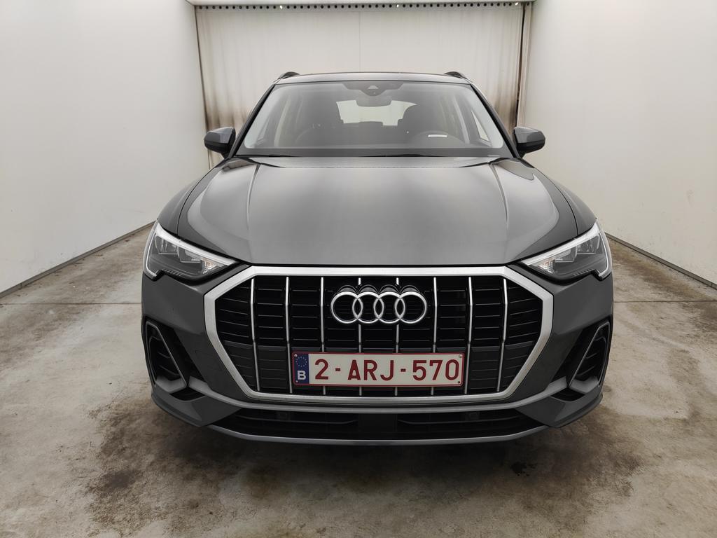 Audi Q3 Audi Q3 45 TFSI e S tronic S Line 5d