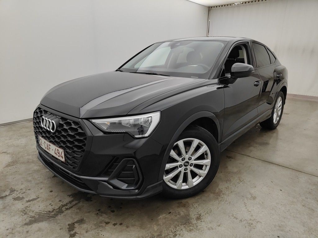 Audi Q3 Audi Q3 Sportback 35 TDI S tronic Bus. Ed. Attraction 5d