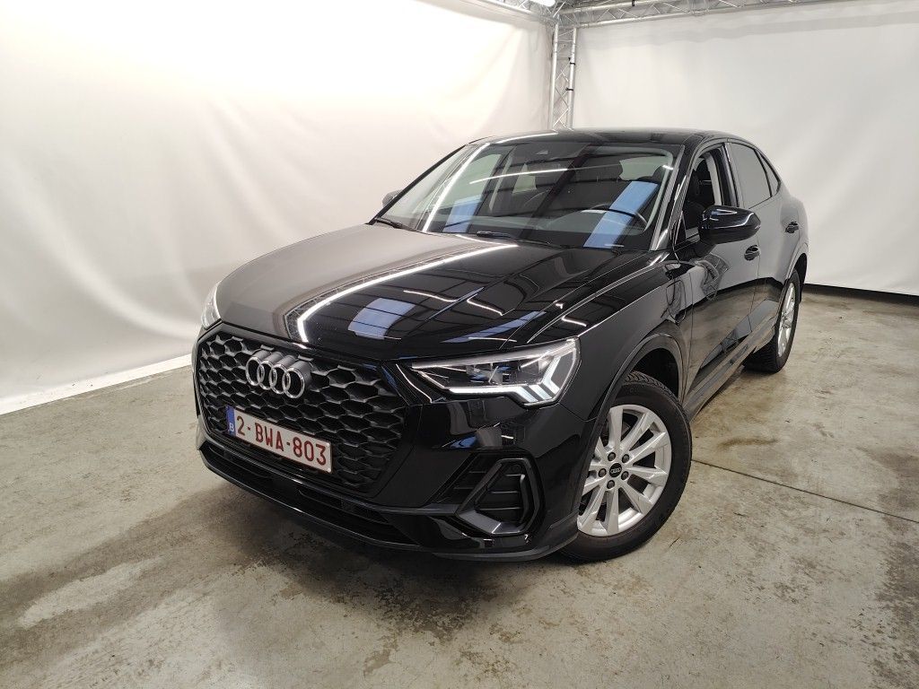 Audi Q3 Audi Q3 Sportback 45 TFSI e S tronic Attraction 5d