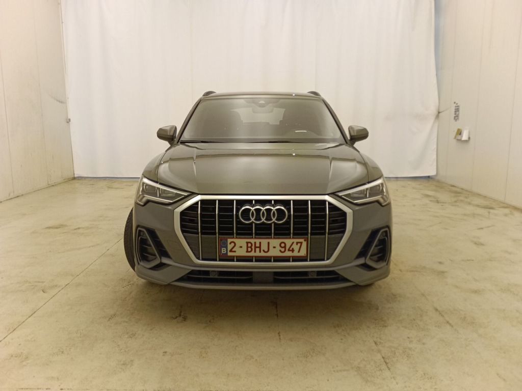 Audi Q3 Audi Q3 35 TDI S tronic S line Business Edition 5d