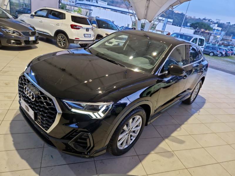 Audi Q3 AUDI Q3 SPORTBACK / 2019 / 5P / SUV 35 TDI S TRONIC BUSINESS PLUS