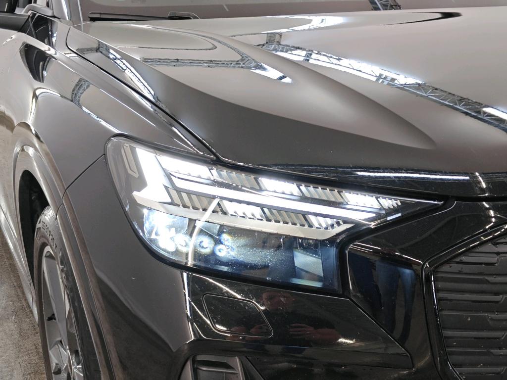 Photo 16 of Audi Q4 e-tron