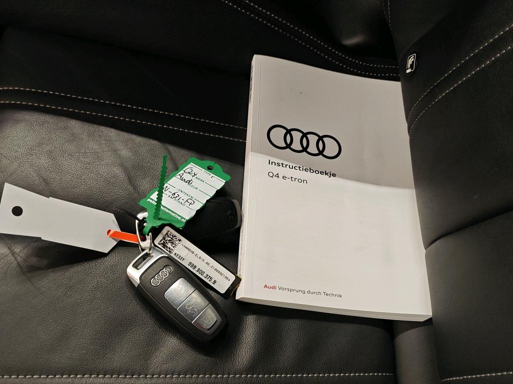 Photo 5 of Audi Q4 e-tron