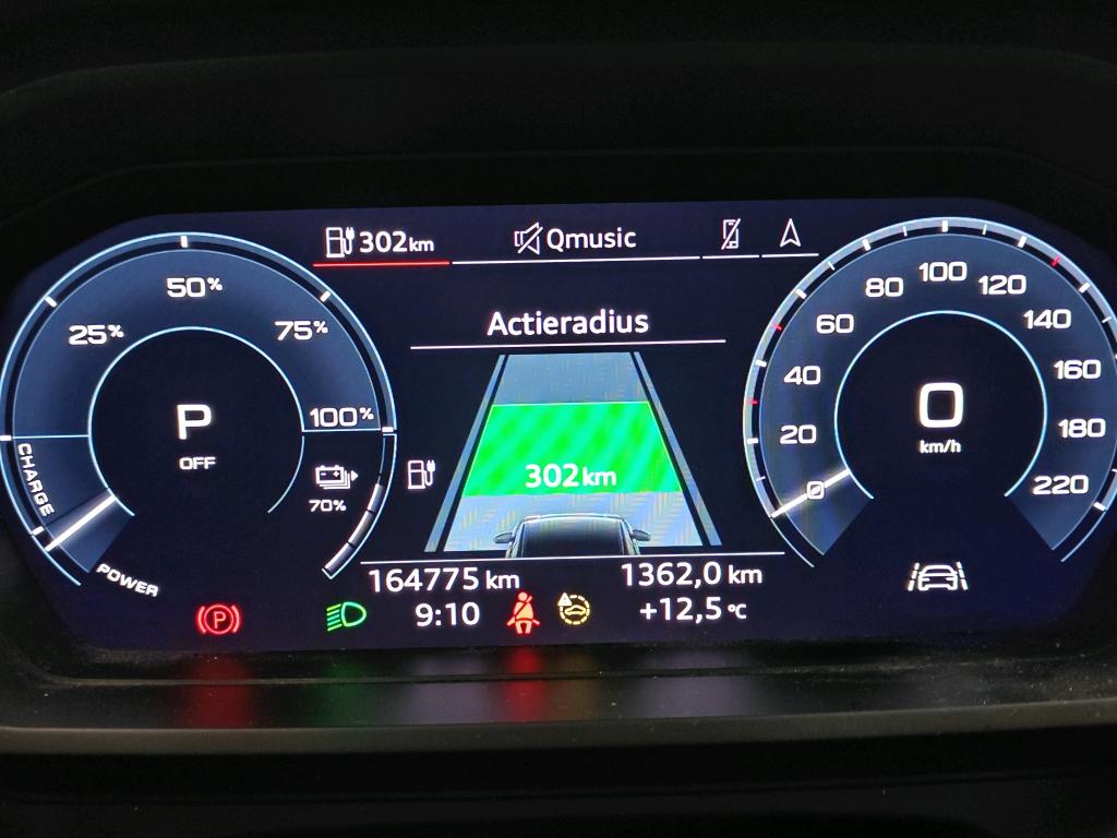 Photo 7 of Audi Q4 e-tron