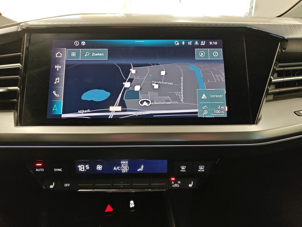 Photo 21 of Audi Q4 e-tron