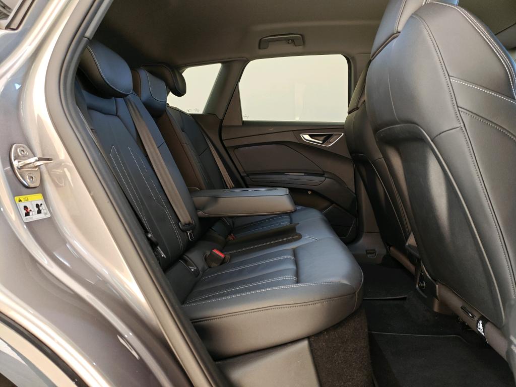 Photo 25 of Audi Q4 e-tron