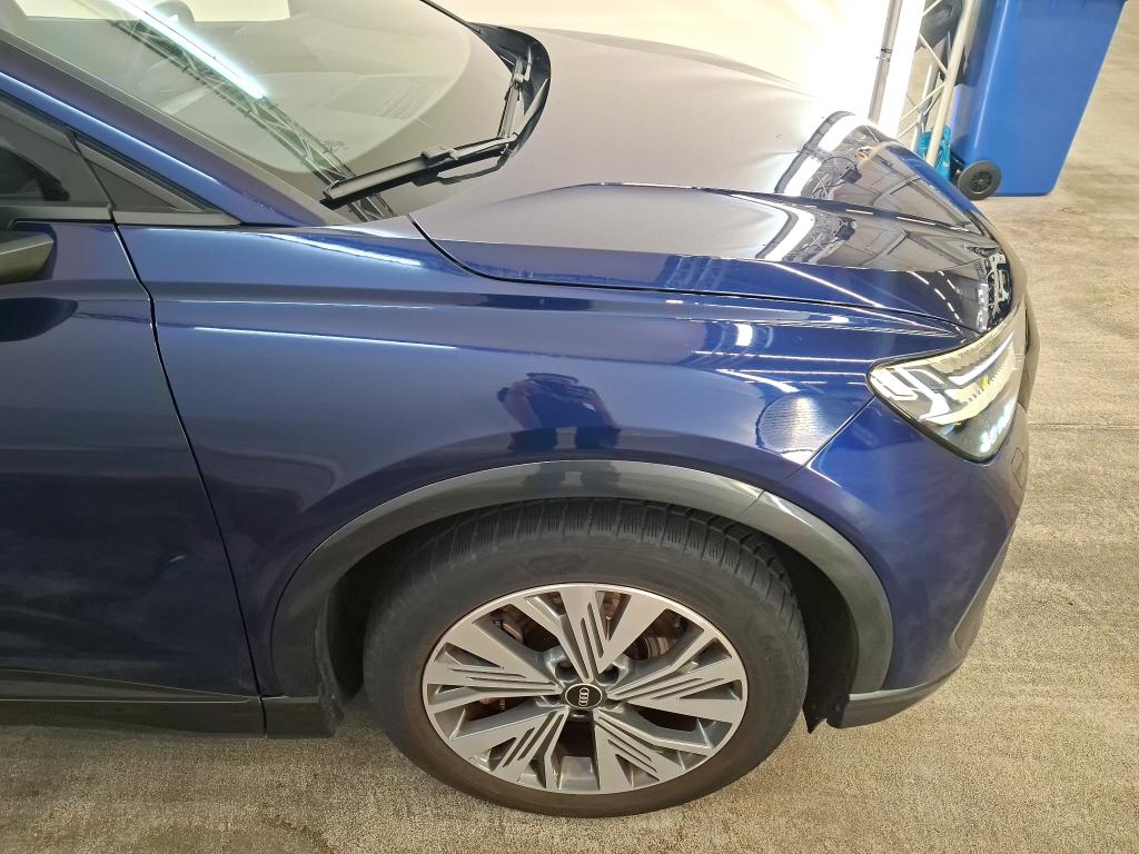 Photo 12 of Audi Q4 e-tron
